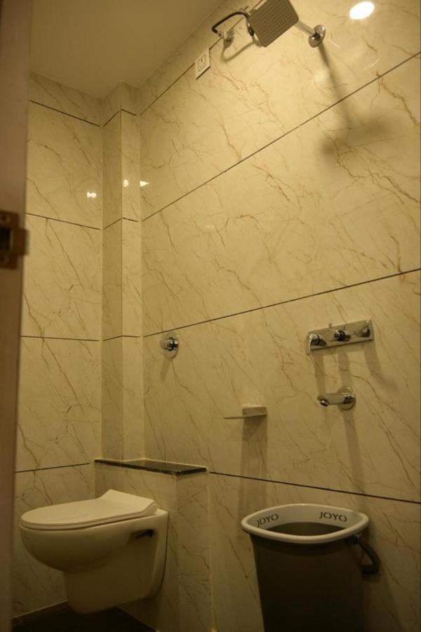 Hotel Anand Ujjain Esterno foto